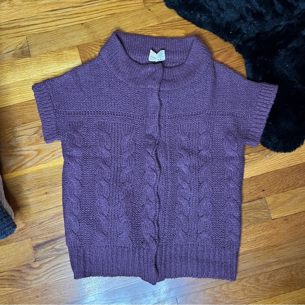 Tiara Purple Knit Button Up Wool Short Sleeve Sweater Size Medium